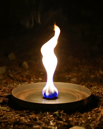 竹の「おが粉」をアップサイクルした焚き火用着火剤「TAKENOKO（タケノコ）」を発売開始
